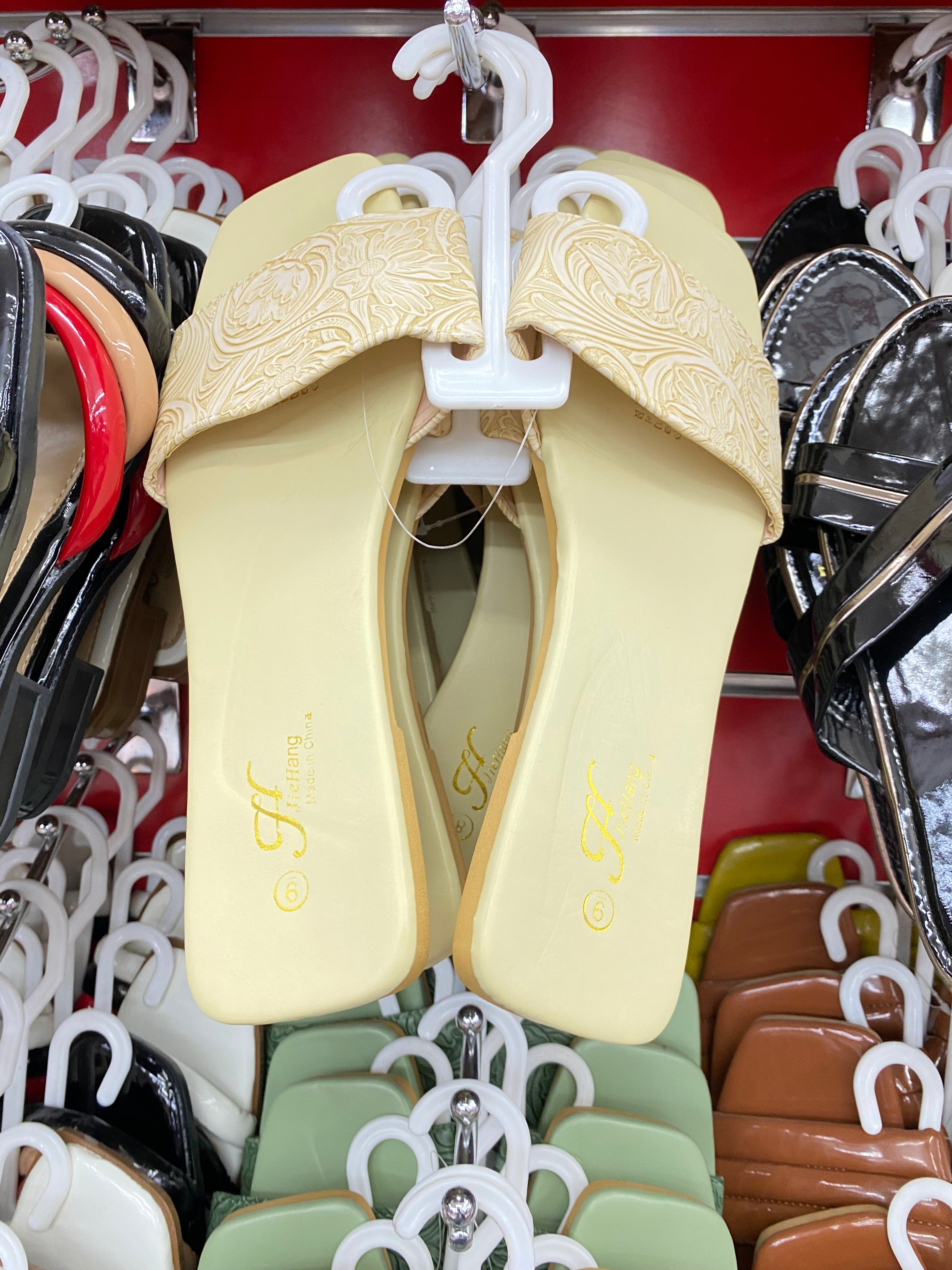 Female flat slip ons